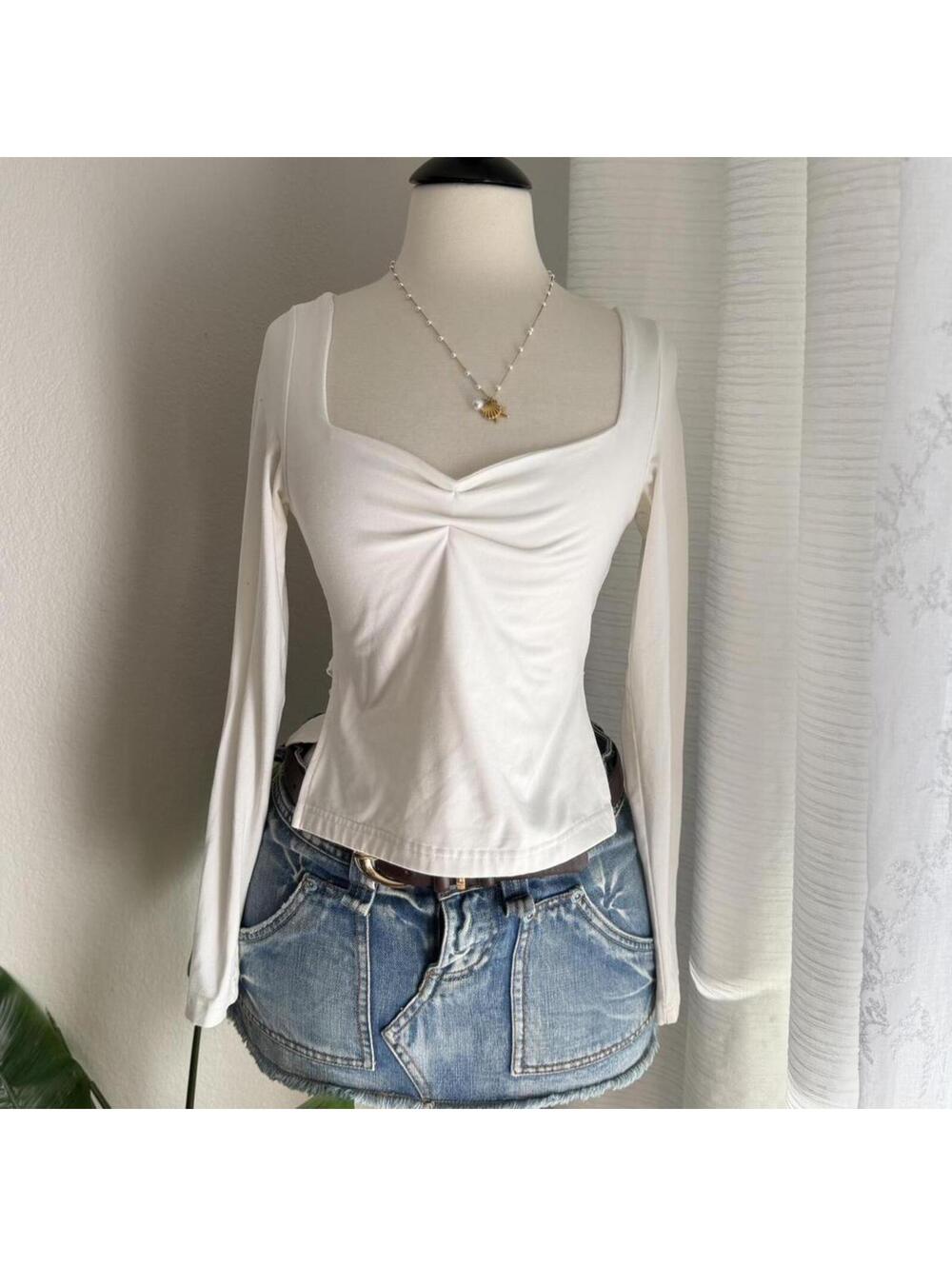 Y2K White Ruched Long Sleeve Top